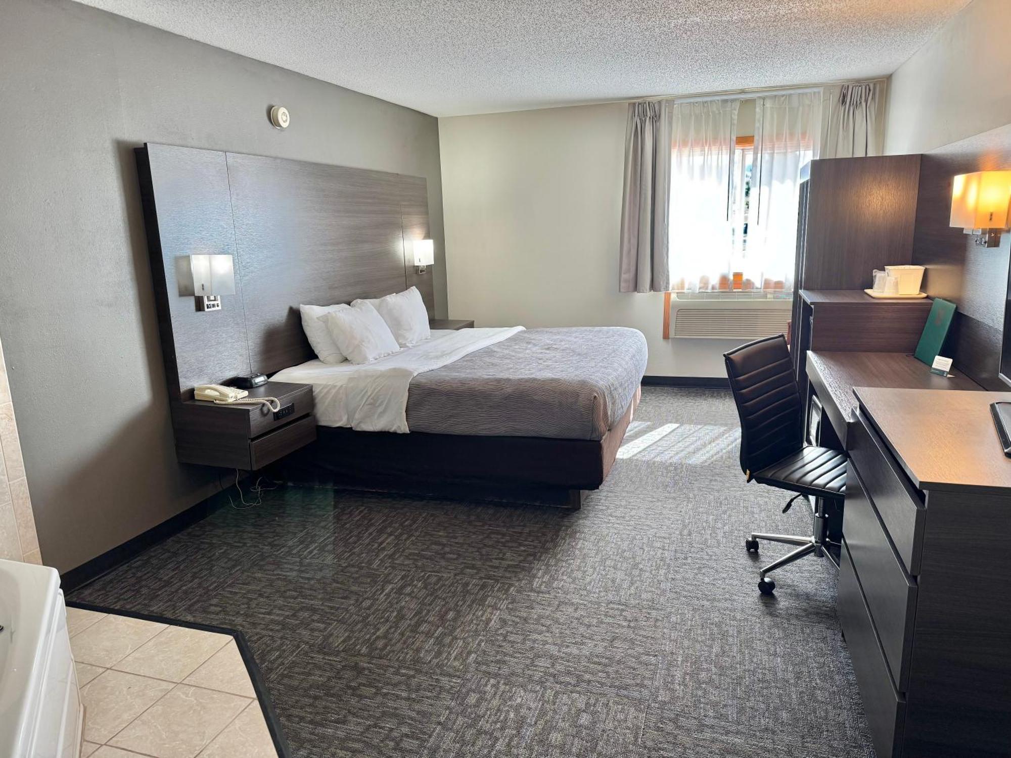 Quality Inn Spearfish I-90 Exterior photo